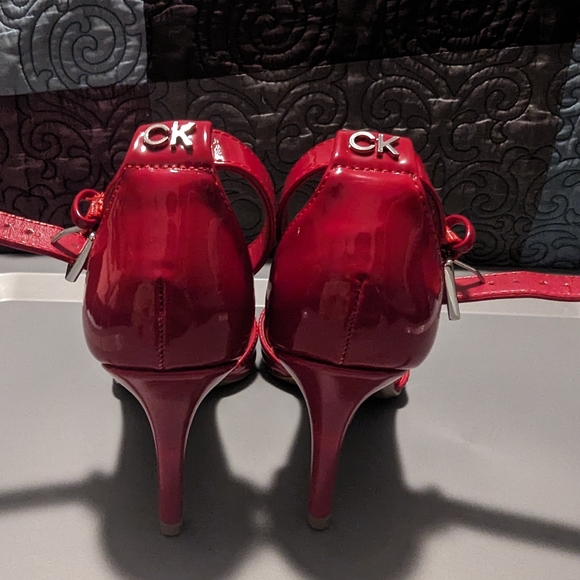 Calvin Klein | red patent ankle strap pointy heels small size 5 .5 - Picture 8 of 10